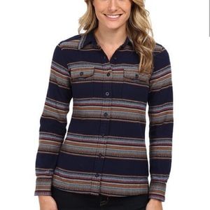 Women's Long-Sleeved Fjord Flannel Shirt - size 6